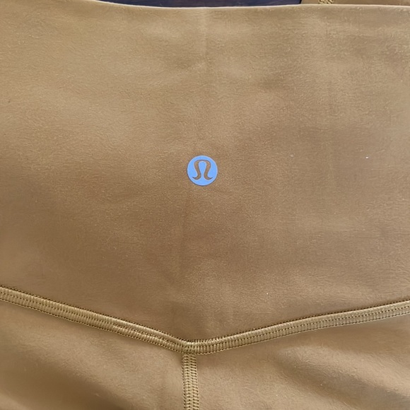 Lululemon Align Biker Short Gold Spice Size 8 8” Like New - Picture 4 of 6